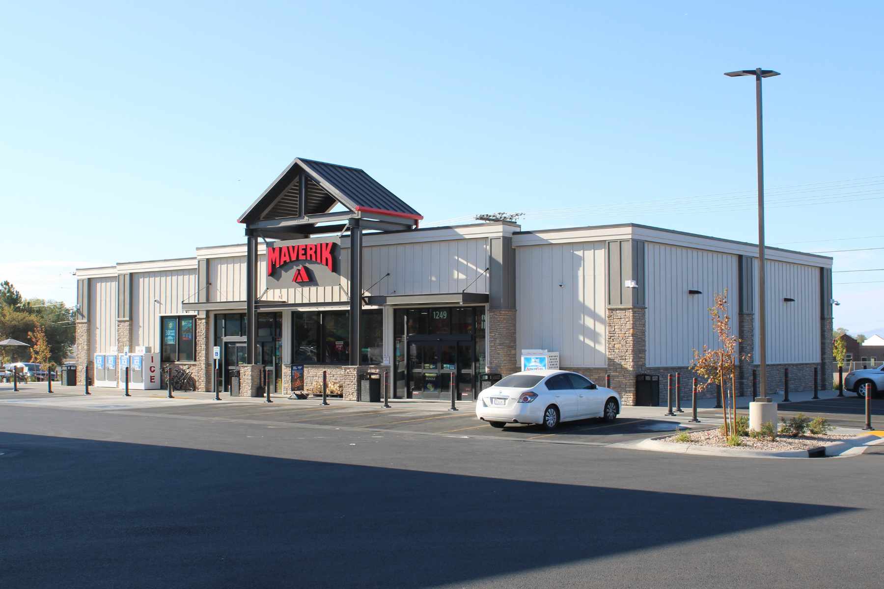 Mavrick’s Gas Station